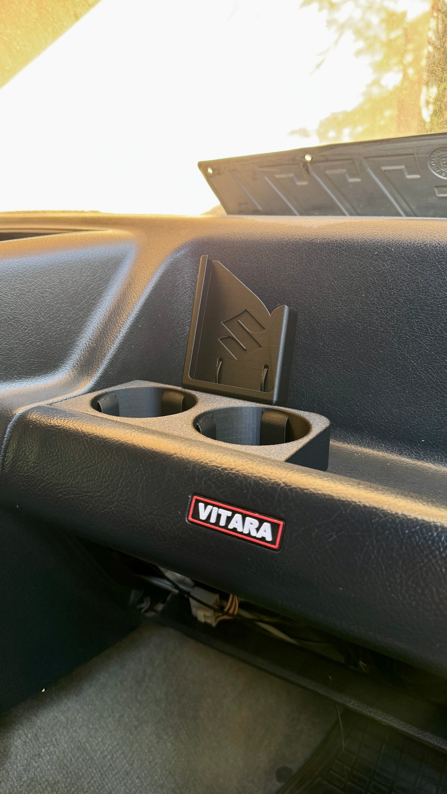 Custom Cup Holder & Phone Holder for Suzuki Vitara