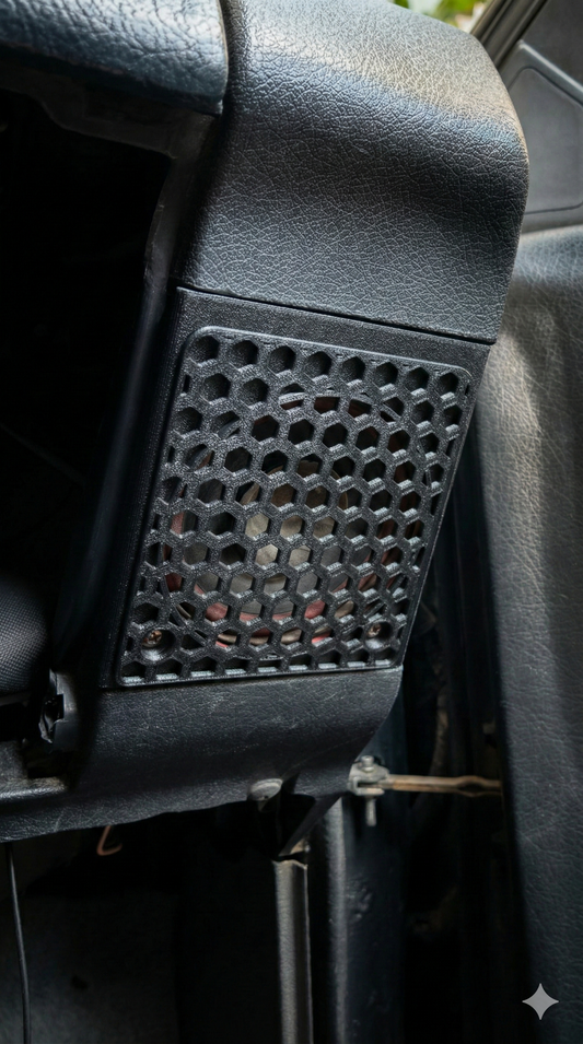 Custom Plastic Audio Cover for Suzuki Vitara